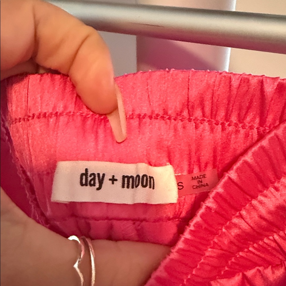 Pink Ruffled Mini Skirt - Picture 2 of 3